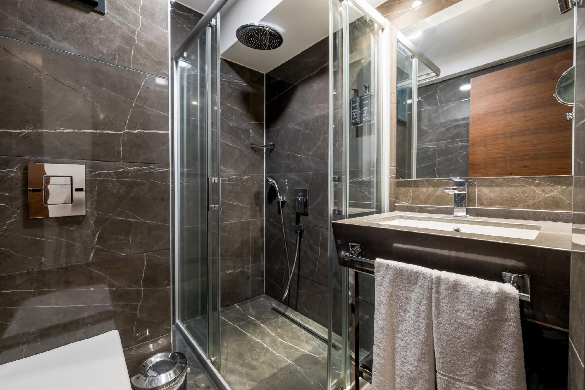 Hay Hotel Alsancak İzmir Ngoại thất bức ảnh