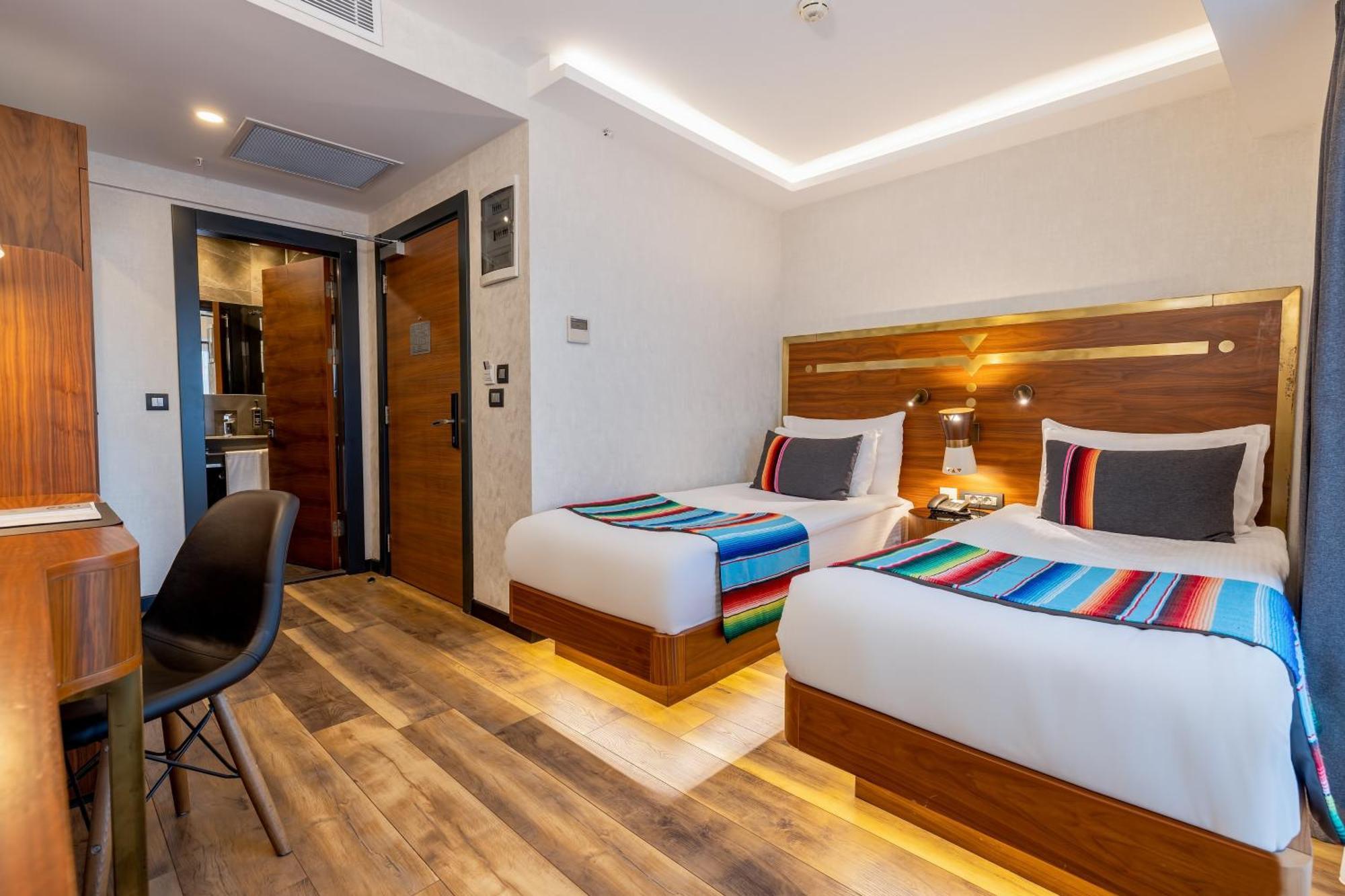 Hay Hotel Alsancak İzmir Ngoại thất bức ảnh