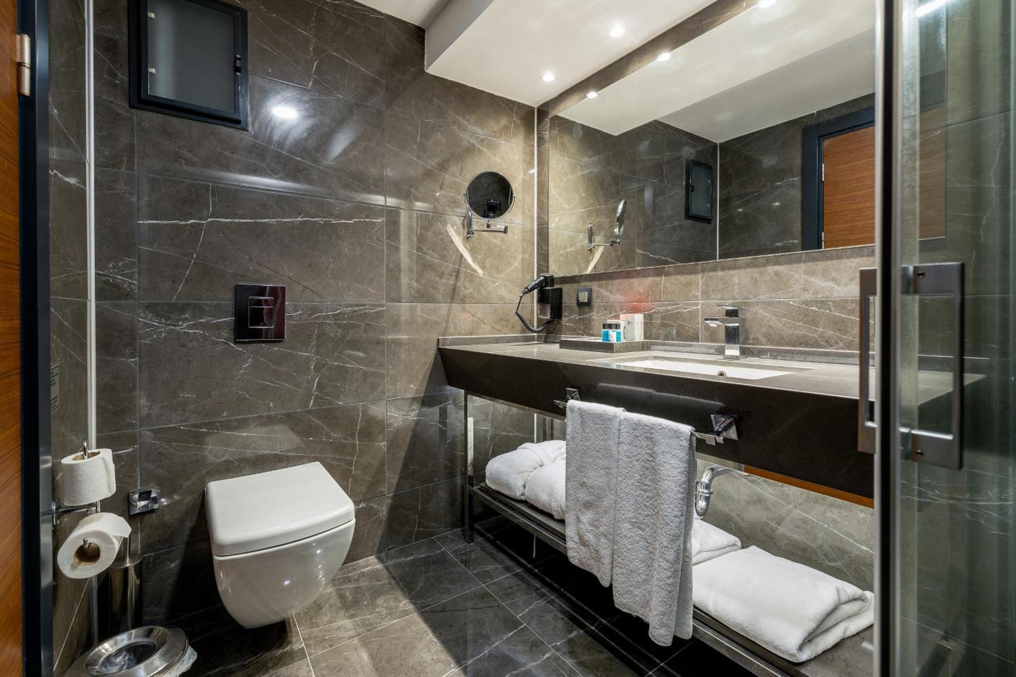 Hay Hotel Alsancak İzmir Ngoại thất bức ảnh