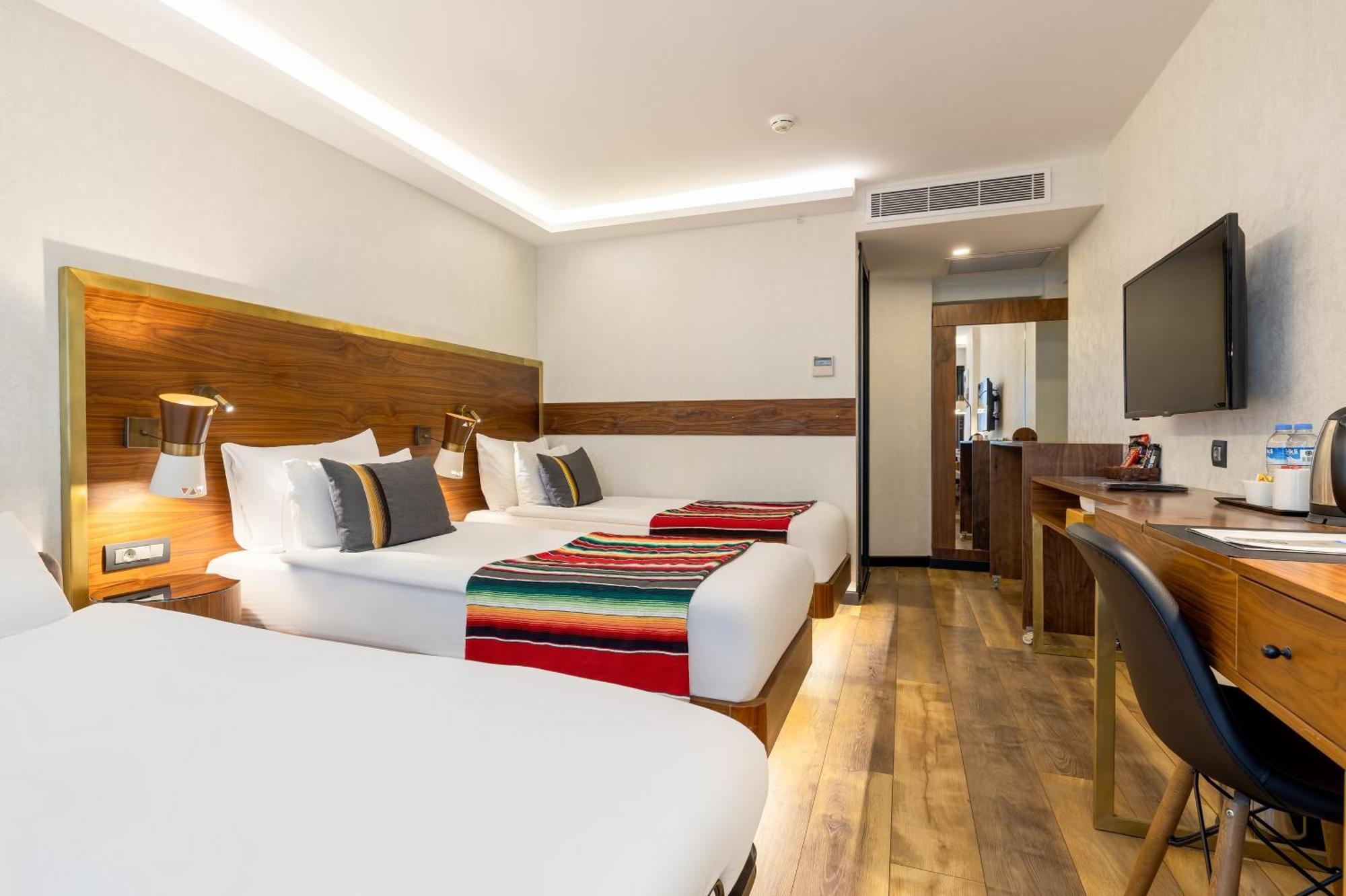 Hay Hotel Alsancak İzmir Ngoại thất bức ảnh