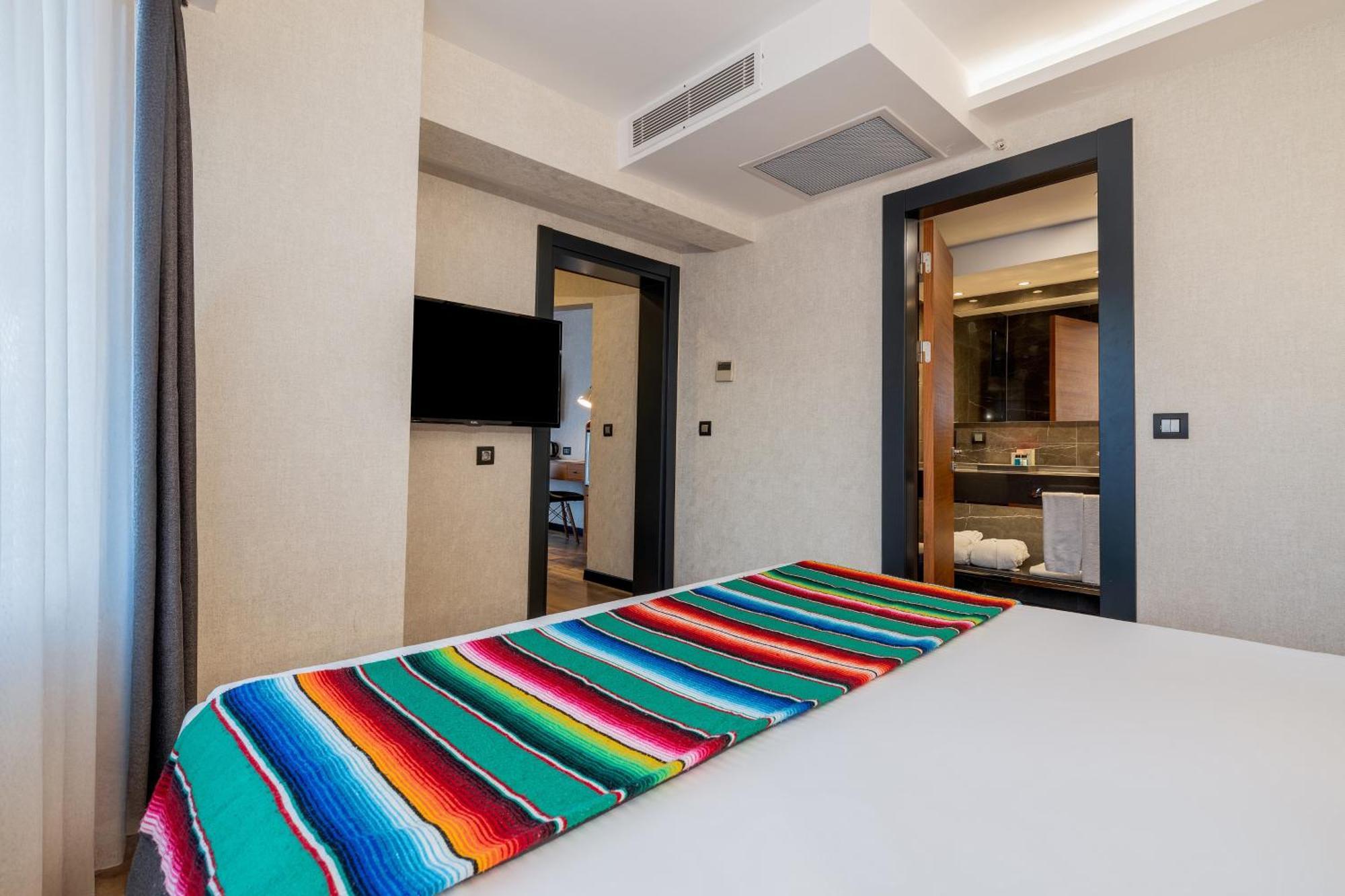 Hay Hotel Alsancak İzmir Ngoại thất bức ảnh